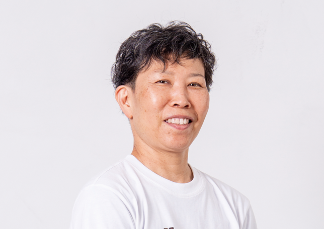 ダンス部顧問　保健体育科　教諭　岩倉 真紀子
